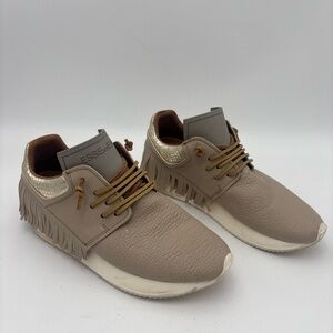 ESS Taupe Fringe Women's Sneakers